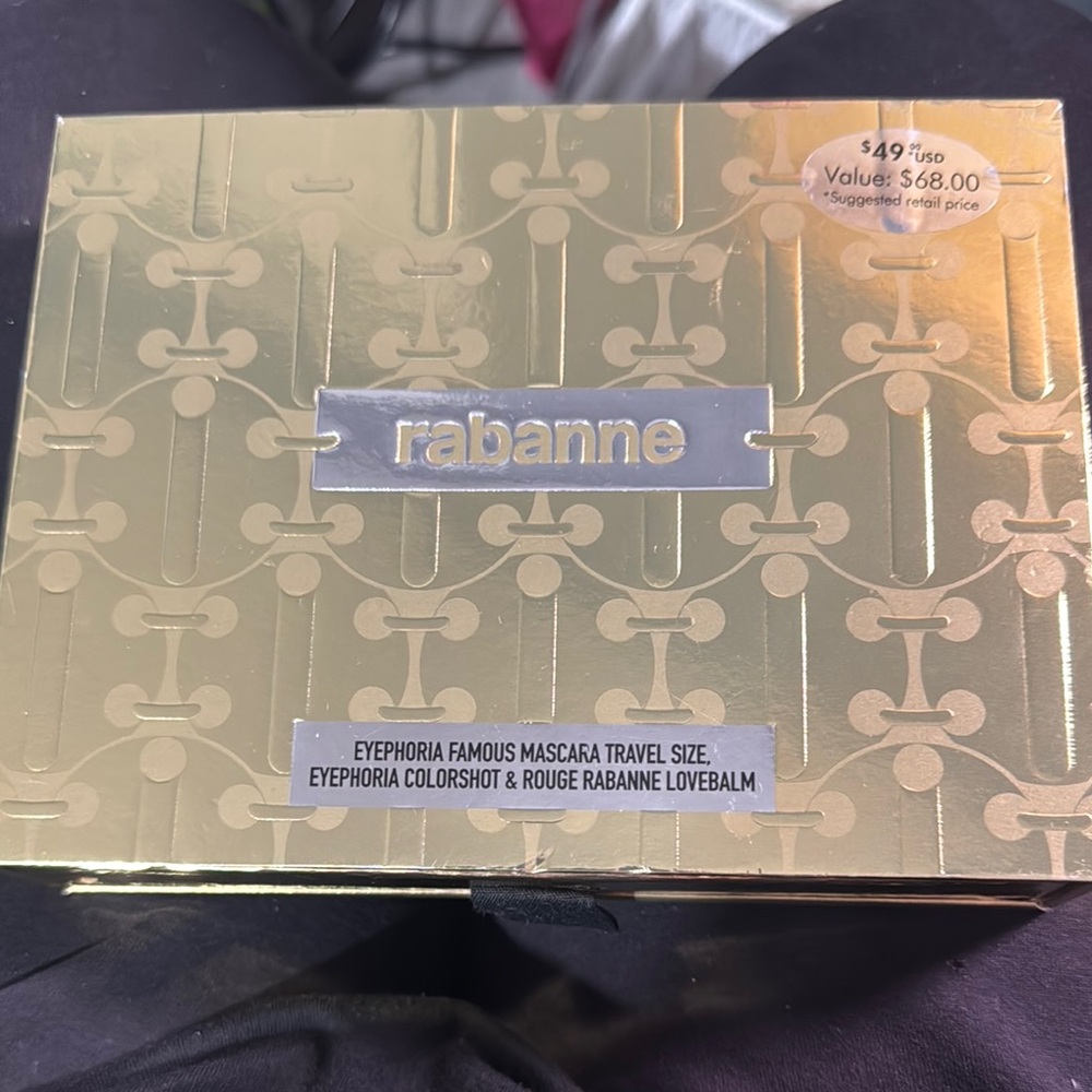Rabanne Gold Makeup Gift Set